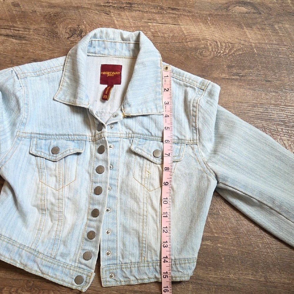 Highway Jeans Blue Cropped Jean Jacket With Snaps Junior Size XS - Picture 9 of 9